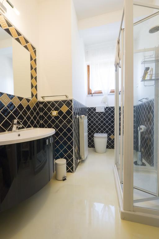 Suite Simonetta Sarzana Exteriör bild